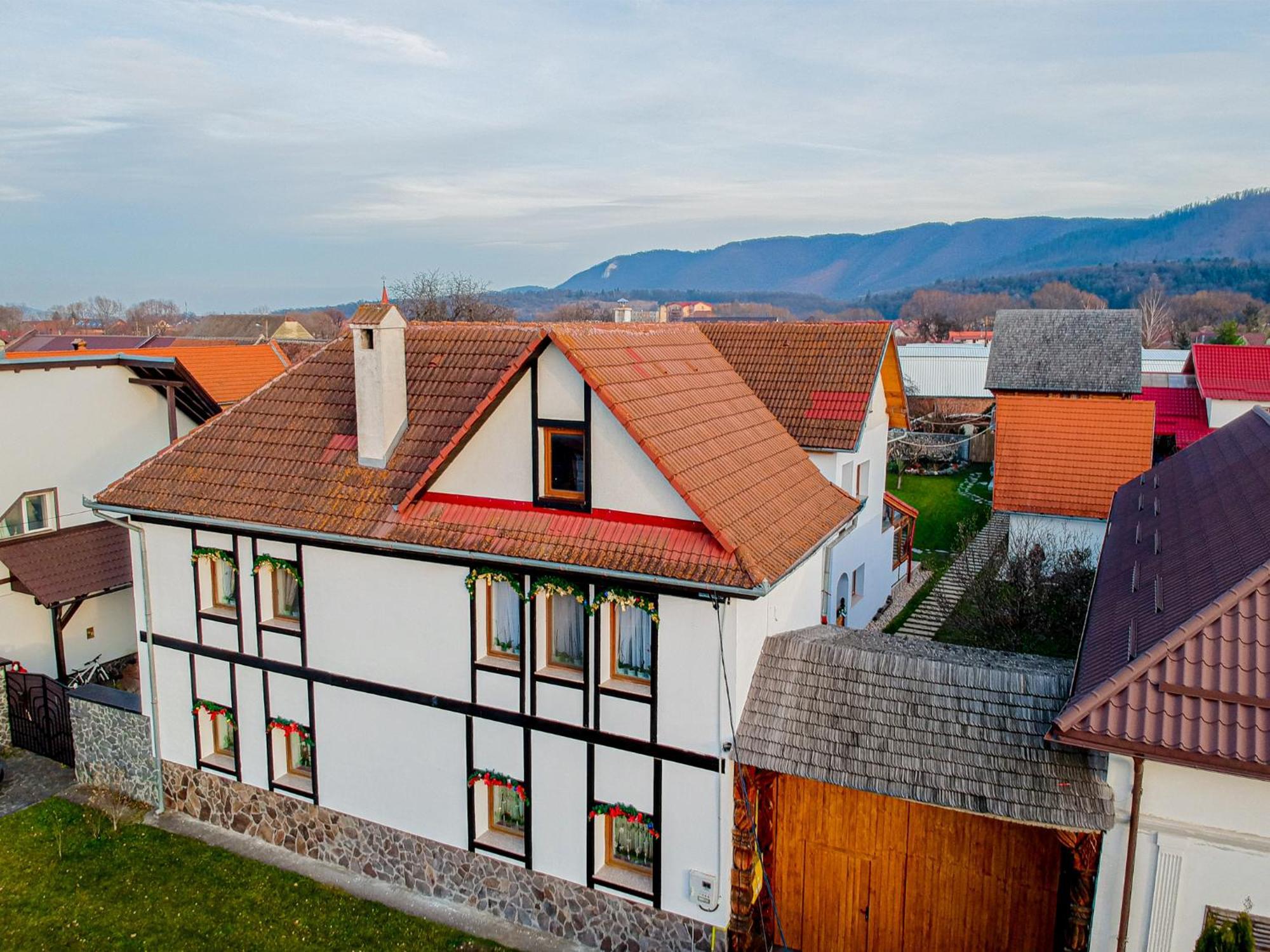 Hotel Runca-N Rai Cristian  Exteriér fotografie